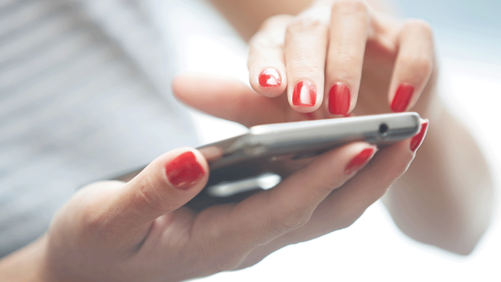 Dependiendo de dónde vivas, puedes llegar a pagar mucho más -o menos- por tus datos móviles. (Foto Prensa Libre: Getty Images)