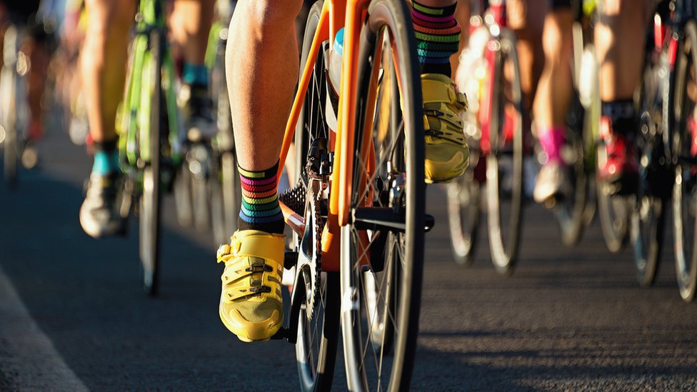 El club recauda fondos en las pruebas que participa para una fundación que ayuda a personas con VIH.Getty Images