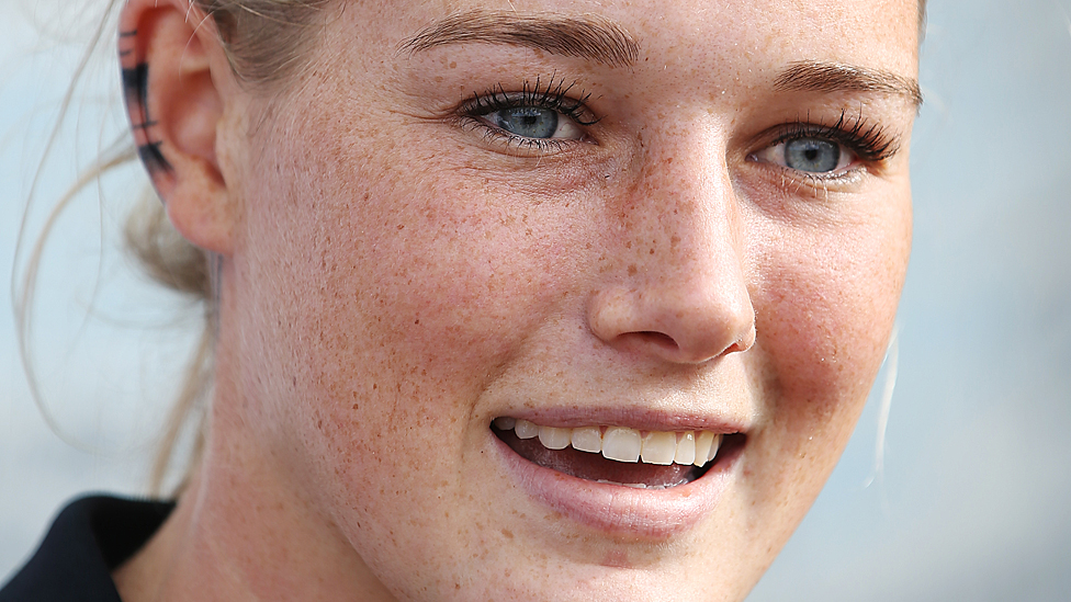 La polémica en torno a Tayla Harris también resaltó el rol de los medios de comunicación en la moderación de los comentarios en redes sociales. (Foto Prensa Libre: Getty Images)