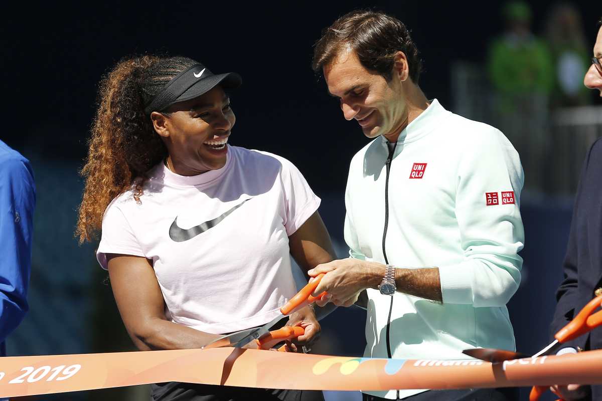 Roger Federer y Serena Williams figuran en la lista de participantes del Abierto de Australia
