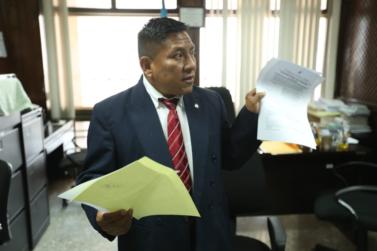 Pablo Xitumul de Paz, presidente del Tribunal de Mayor Riesgo C. (Foto Prensa Libre: Esbin García)