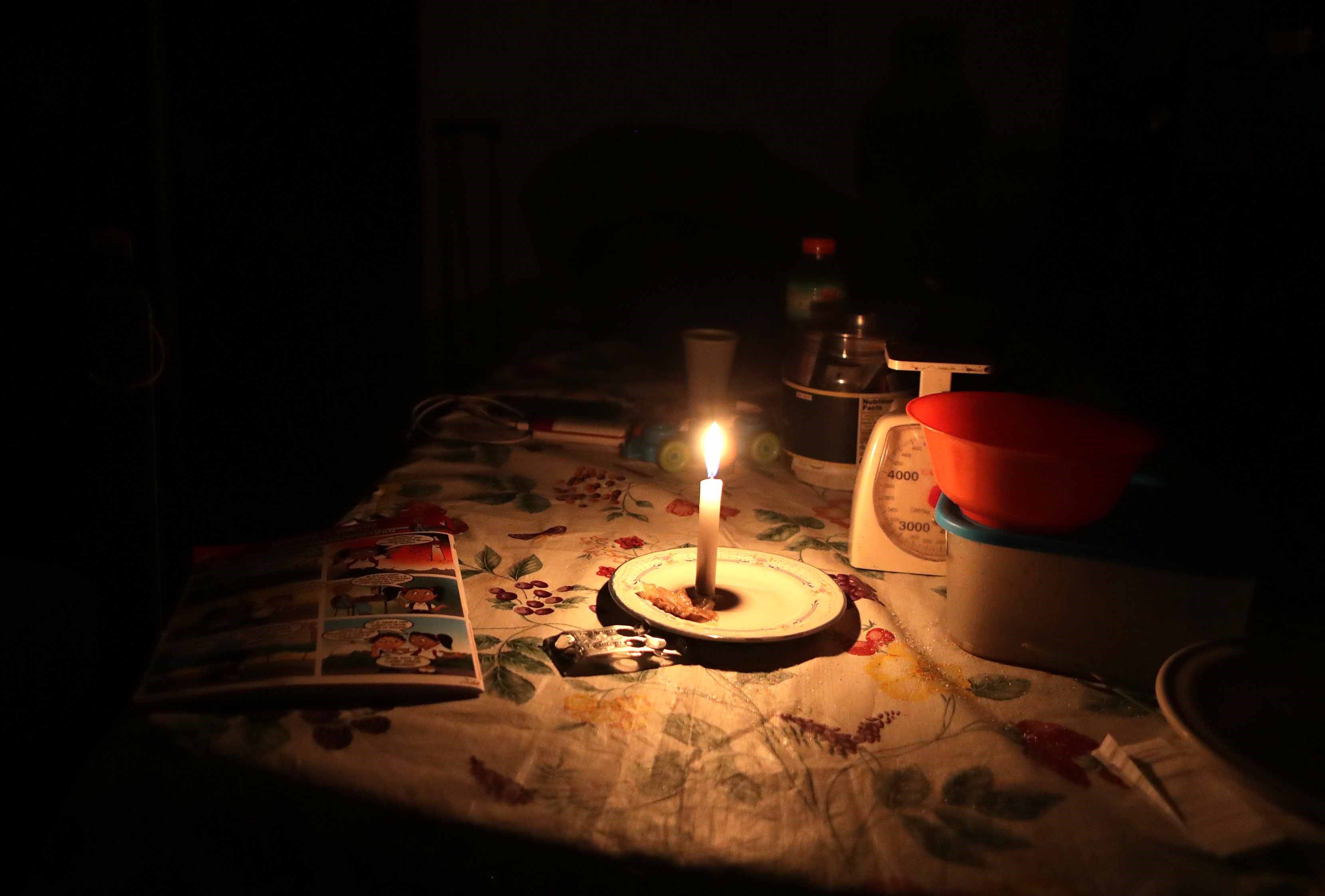 Venezuela sufre un nuevo apagón de energía que afecta al menos 11 estados.  (Foto Prensa Libre: EFE)