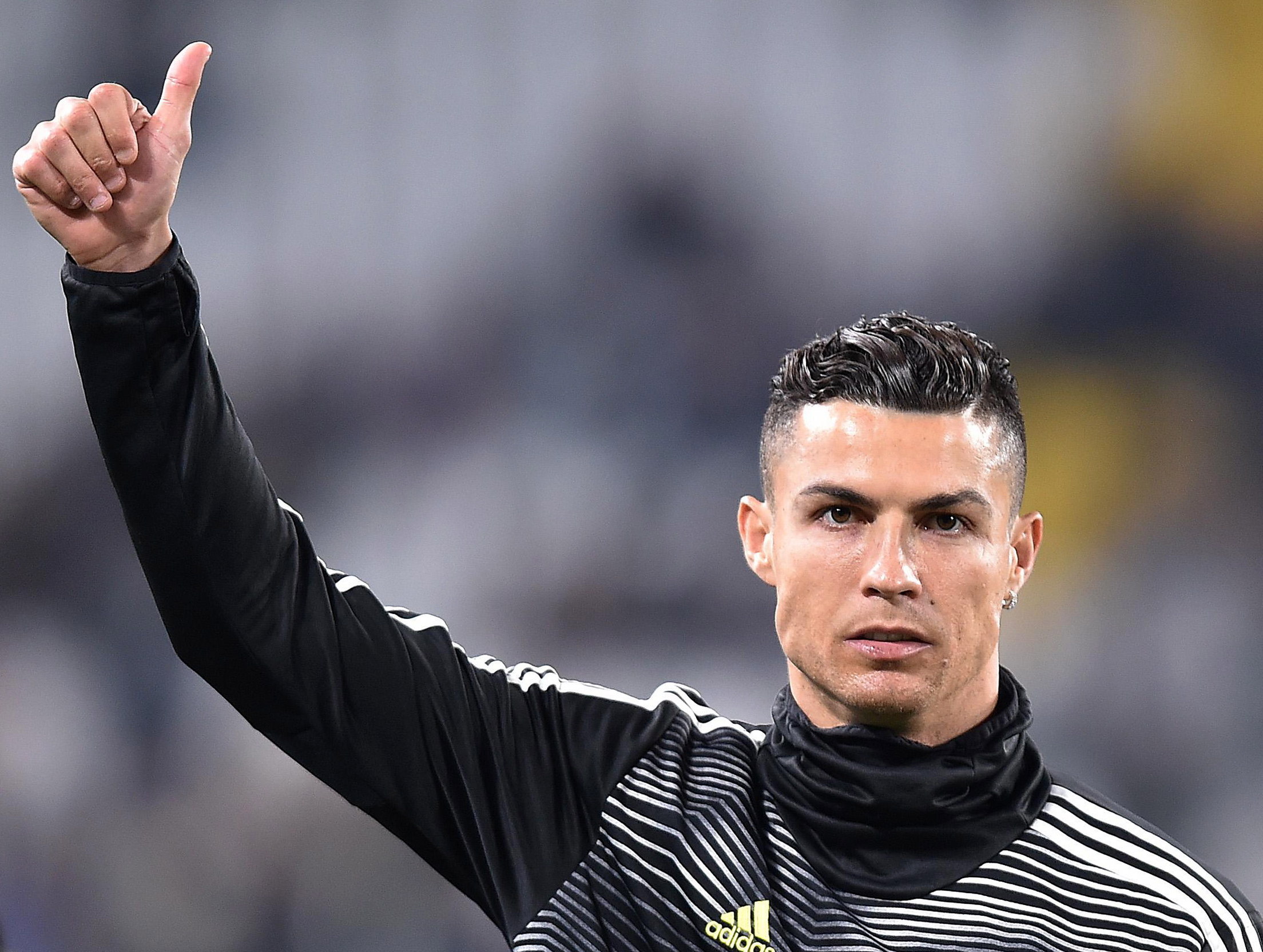 El delantero portugués Cristiano Ronaldo es la gran esperanza de la Juventus para avanzar a cuartos de final. (Foto Prensa Libre: EFE)