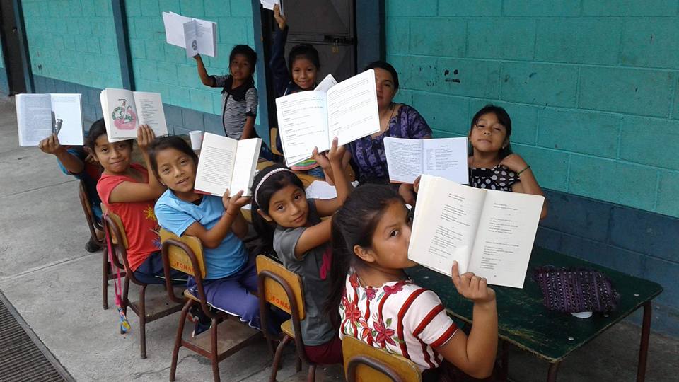 Niños, jóvenes y adultos tendrán la oportunidad de acercarse a la literatura en la edición 2019 de la FILIJC. (Foto Prensa Libre: FILIJC)
