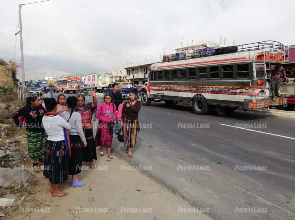 En Nahualá varias personas se vieron afectadas por el bloqueo