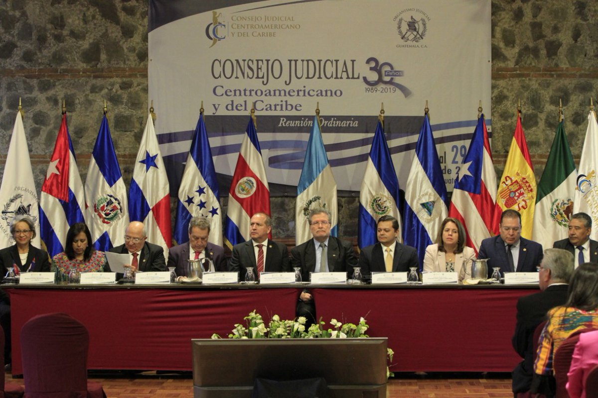 Guatemala recibe presidencia pro tempore de Consejo Judicial