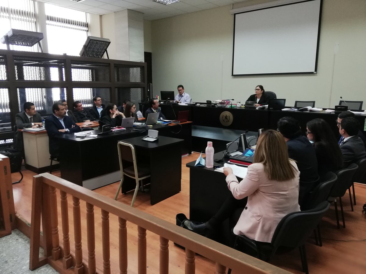 La audiencia de primera declaración inició en el Juzgado de Mayor Riesgo A, a cargo de Claudette Domínguez. (Foto Prensa Libre: Kenneth Monzón)