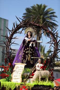 La Virgen recorre las calles de la zona 1 el segundo sábado de Cuaresma, todos los años. Foto Prensa Libre: Jurgen Wellman