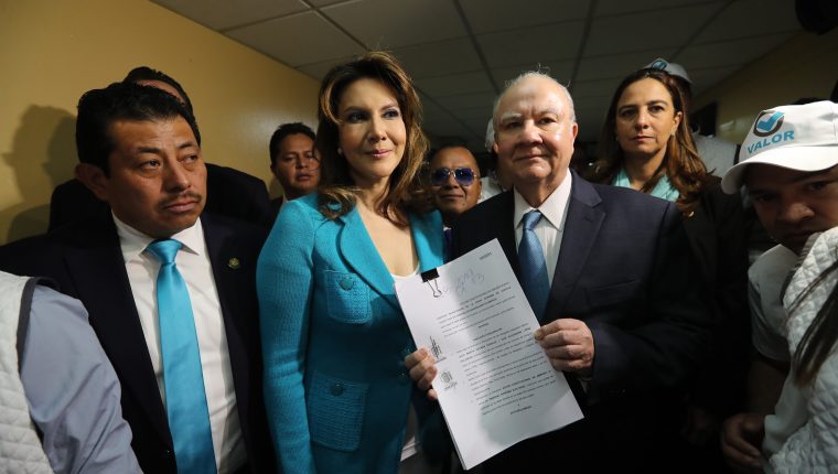 CSJ ampara en definitiva a Zury Ríos y podrá inscribirse como candidata presidencial