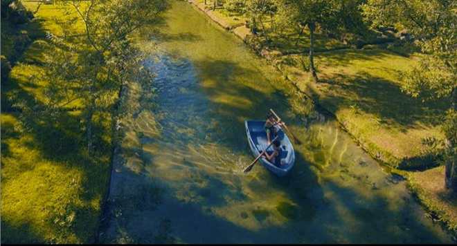 Navegando en Purulha, Baja Verapaz. Foto Prensa Libre: @angelgonzalezguatemala 