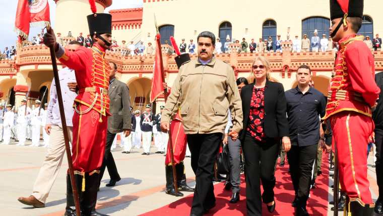 El gobierno de Nicolás Maduro expulsó al embajador de Alemania, por apoyar a Guaidó. (Foto Prensa Libre: AFP)
