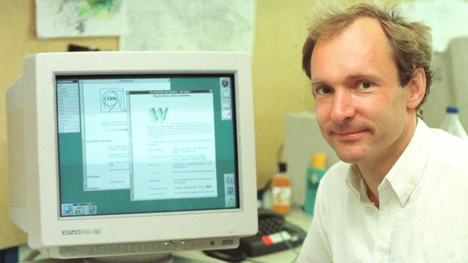 El físico Tim Berners-Lee inventó la World Wide Web como una herramienta útil para científicos en 1989. (Foto Prensa Libre: CERN)