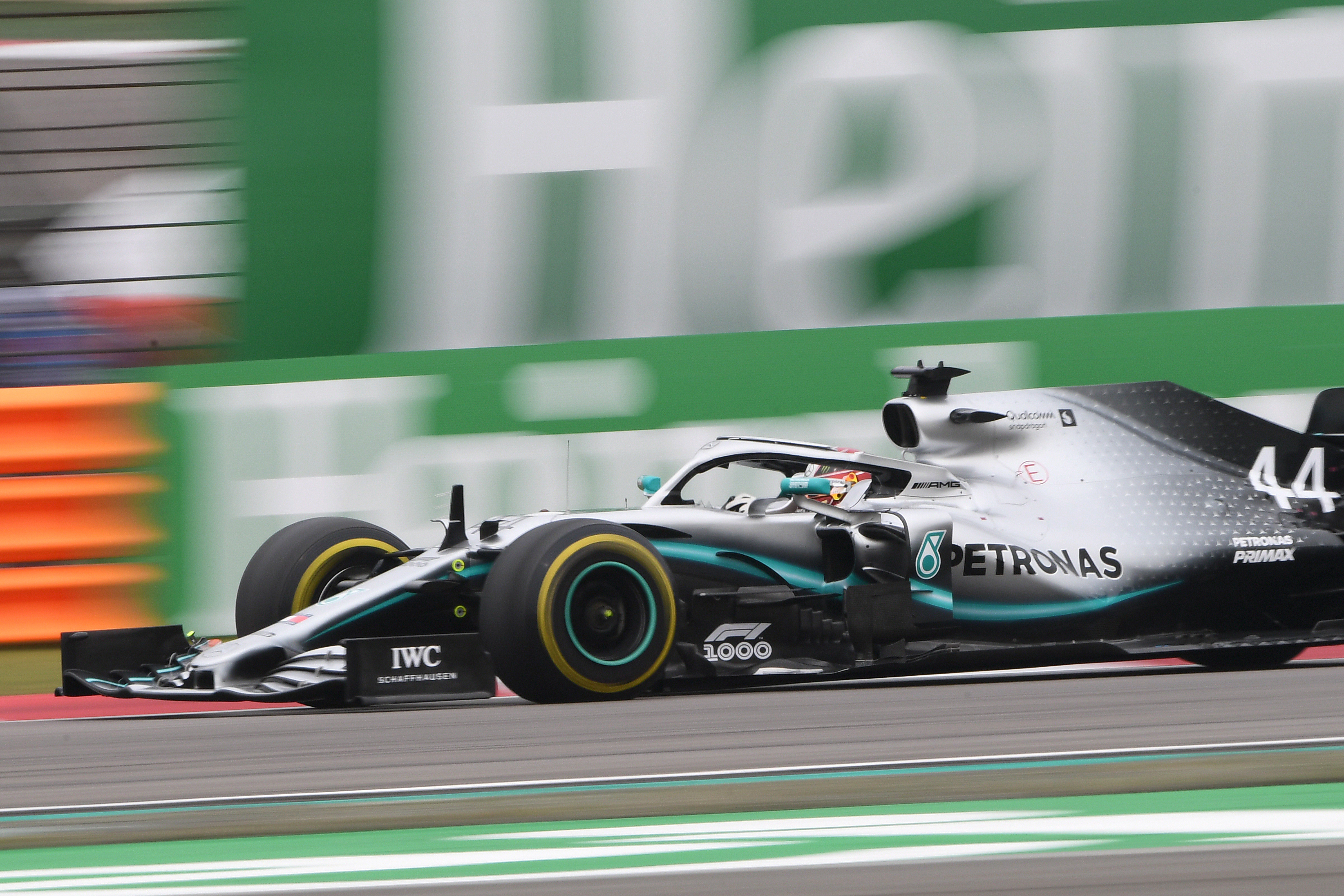 Lewis Hamilton tomó el liderato de la Fórmula 1. (Foto Prensa Libre: AFP)