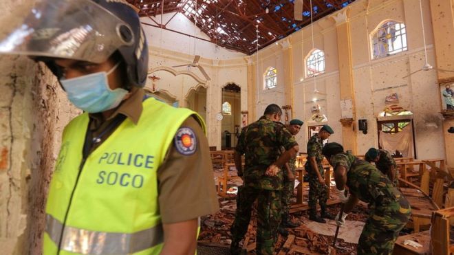 Tres iglesias católicas y tres hoteles fueron los principales objetivos del ataque. (GETTY IMAGES)