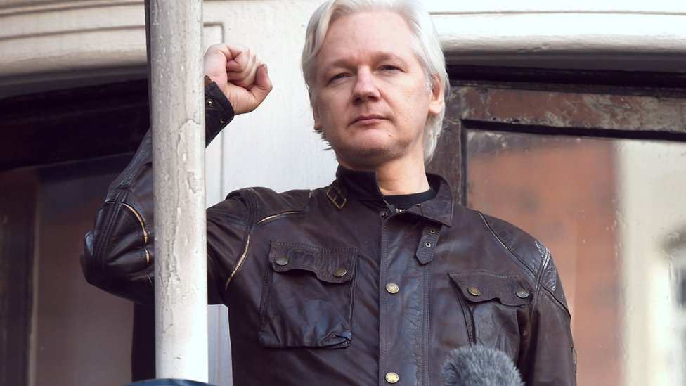 Julian Assange pasó 2.487 días en la embajada de Ecuador en Londres.