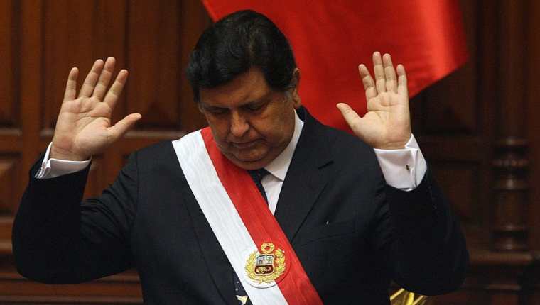 Alan García fue presidente de Perú dos veces: de 1985 a 1990 y de 2006 a 2011. GETTY IMAGES