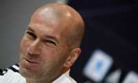 GRAF3959. MADRID, 02/04/2019.- El entrenador francés del Real Madrid Zinedine Zidane, durante la rueda de prensa antes del entrenamiento de su equipo en la Ciudad Deportiva de Valdebebas.- EFE/JAVIER LIZÓN