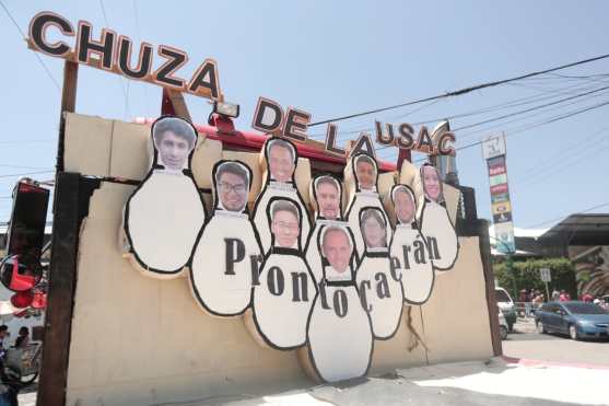Los estudiantes también se autocriticaron y expusieron sus inconformidades. Foto Prensa Libre: Juan Diego González