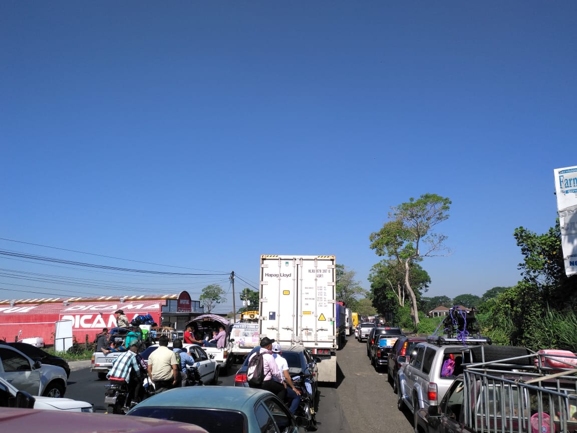 Accidente en la Costa Sur afecta ambos sentidos de la vía entre Mazatenango y Cuyotenango