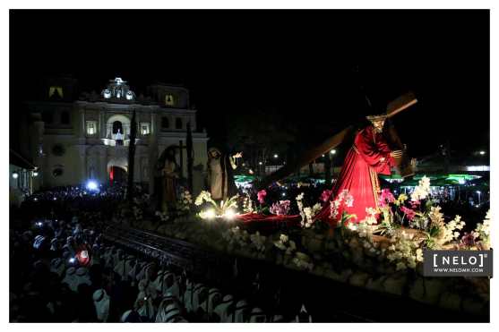 La procesión del nazareno mercedario es considerada el verdadero cortejo de los antigüeños. Foto Prensa Libre:  cortesía Nelo Mijangos