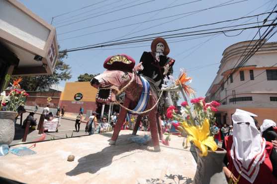 La tradicional Huelga de Dolores es un patrimonio intangible de la nación. Foto Prensa Libre: Juan Diego González