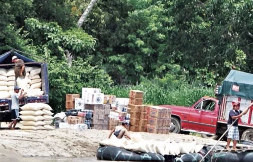 Guatemala está libre de la influenza aviar y el contrabando de productos avícolas de México pone en riesgo la producción nacional, expuso la fiscal Rossana Pérez Müller. (Foto Prensa Libre: Paulo Raquec)