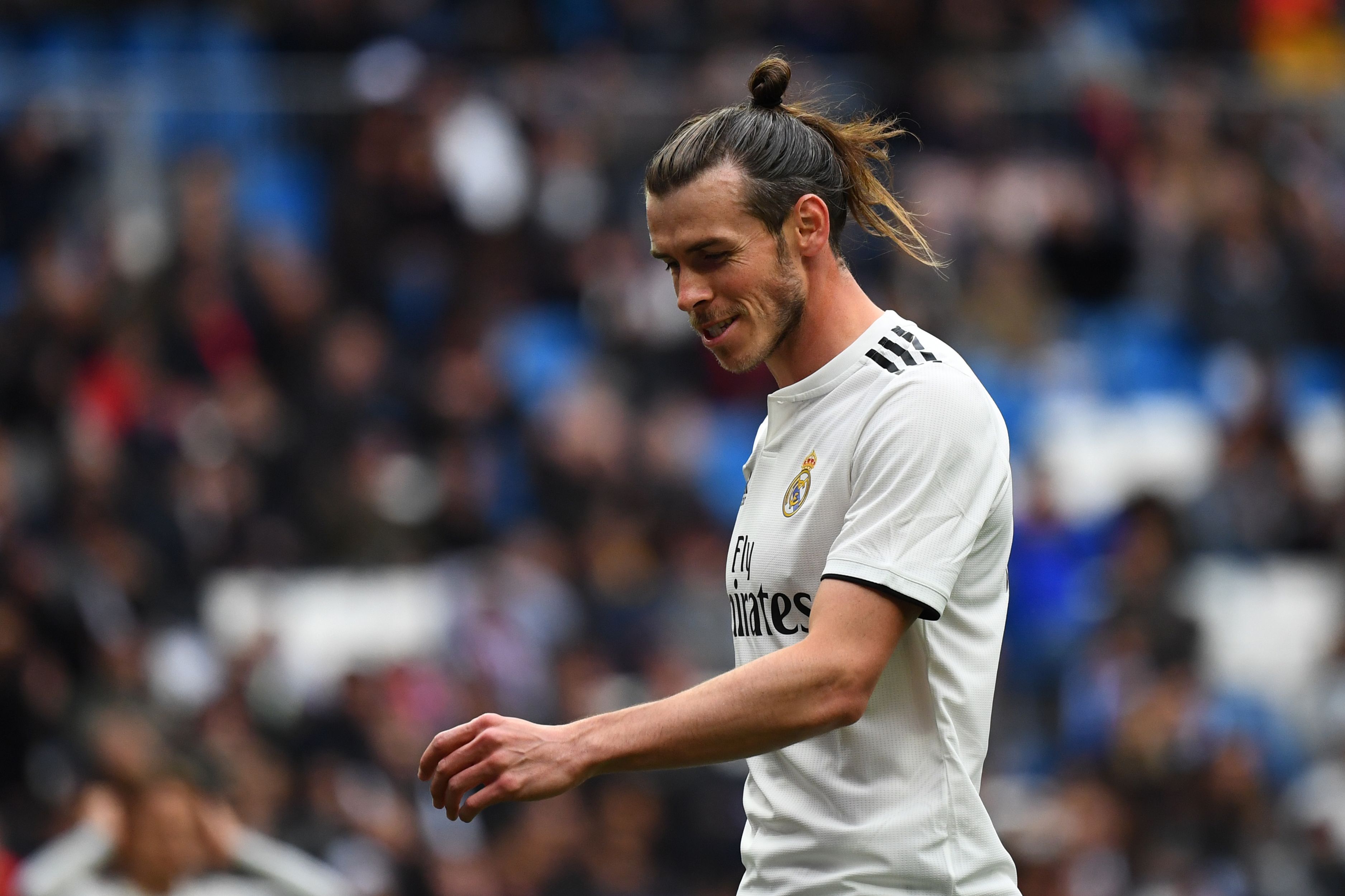Gareth Bale pasa momentos difíciles en el Real Madrid y está cerca de marcharse por la puerta de atrás. (Foto Prensa Libre: AFP).