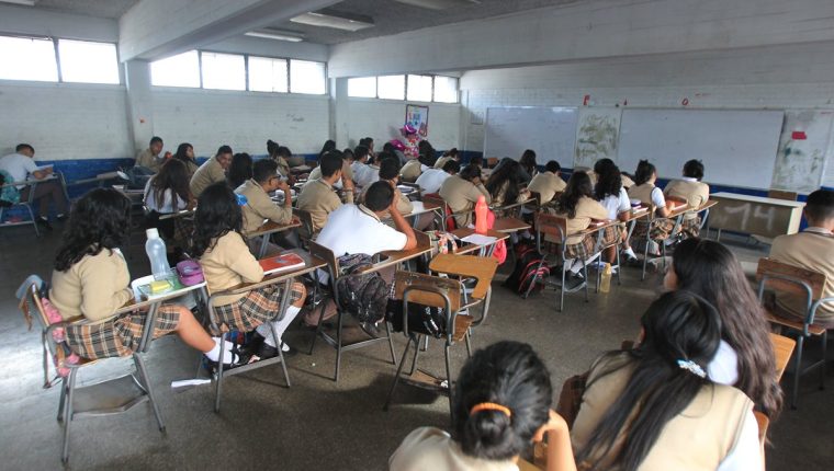 Escuelas e institutos se utilizarán para las elecciones 2019. (Foto Prensa Libre: Hemeroteca PL)
