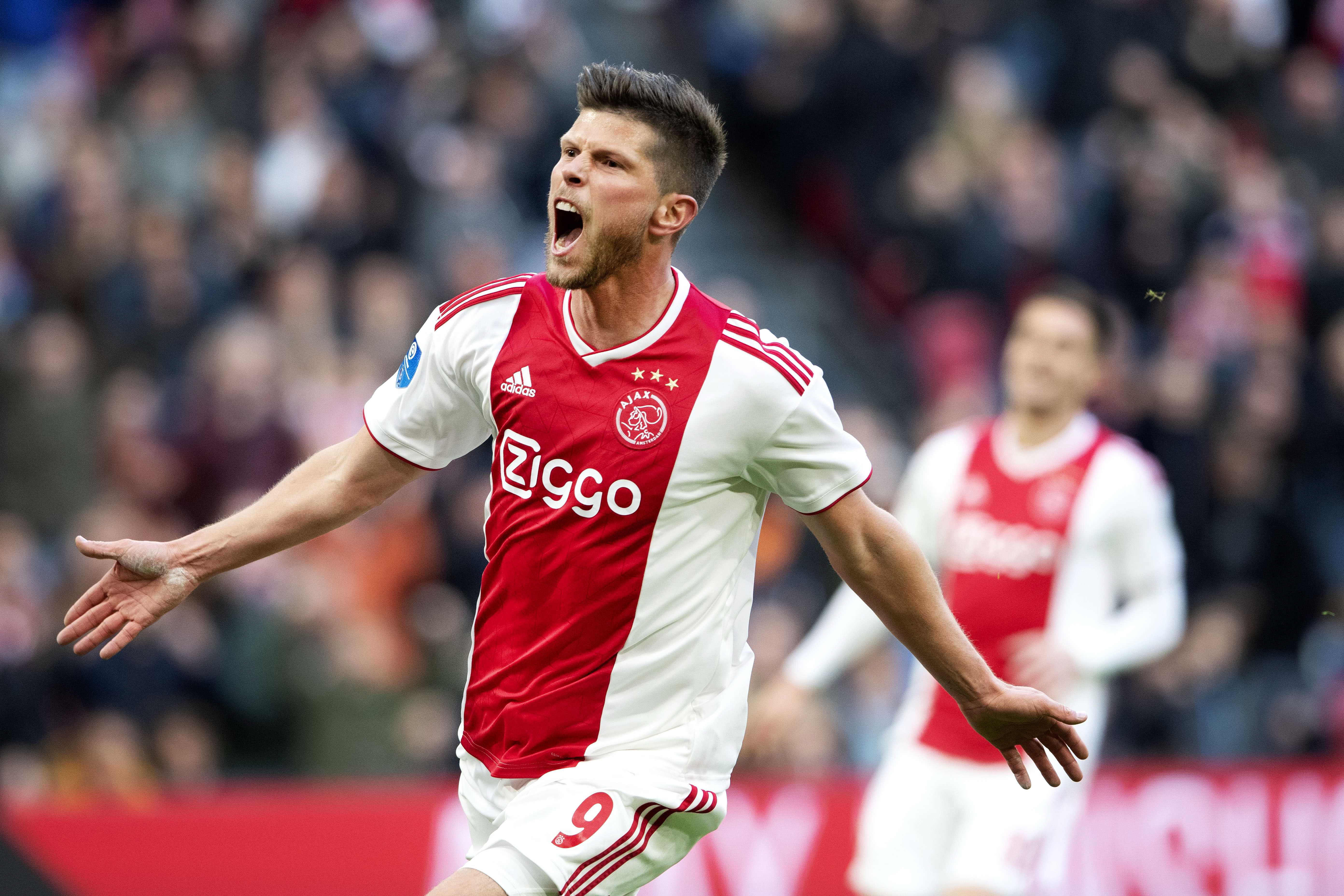Klaas Jan Huntelaar del Ajax hizo efectiva una semana mágica para el club holandés. (Foto Prensa Libre: EFE) 