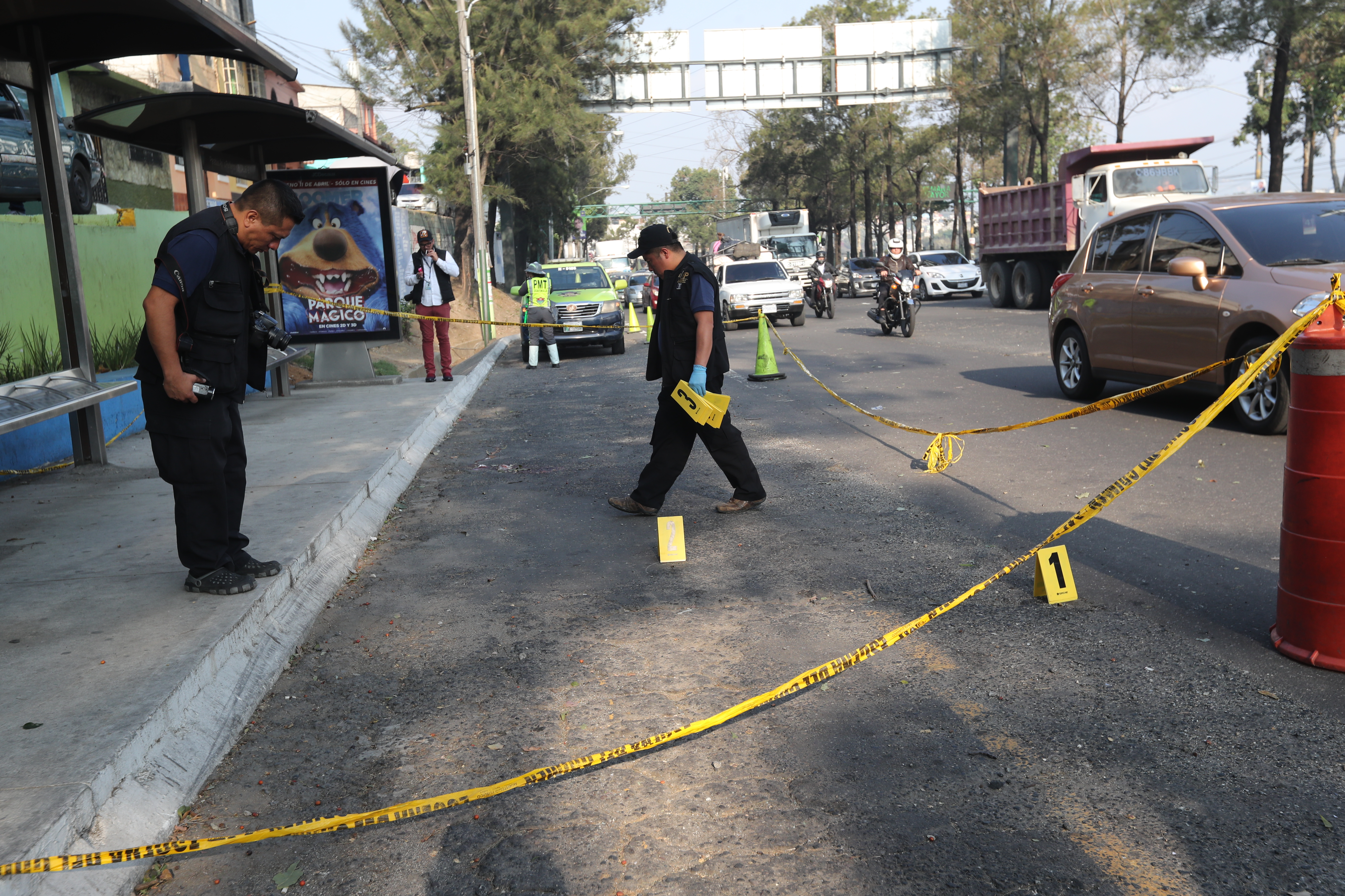 Los migrantes hondureños sufrieron un ataque armado en la zona 7, dejando cuatro heridos. (Foto Prensa Libre: Hemeroteca PL)