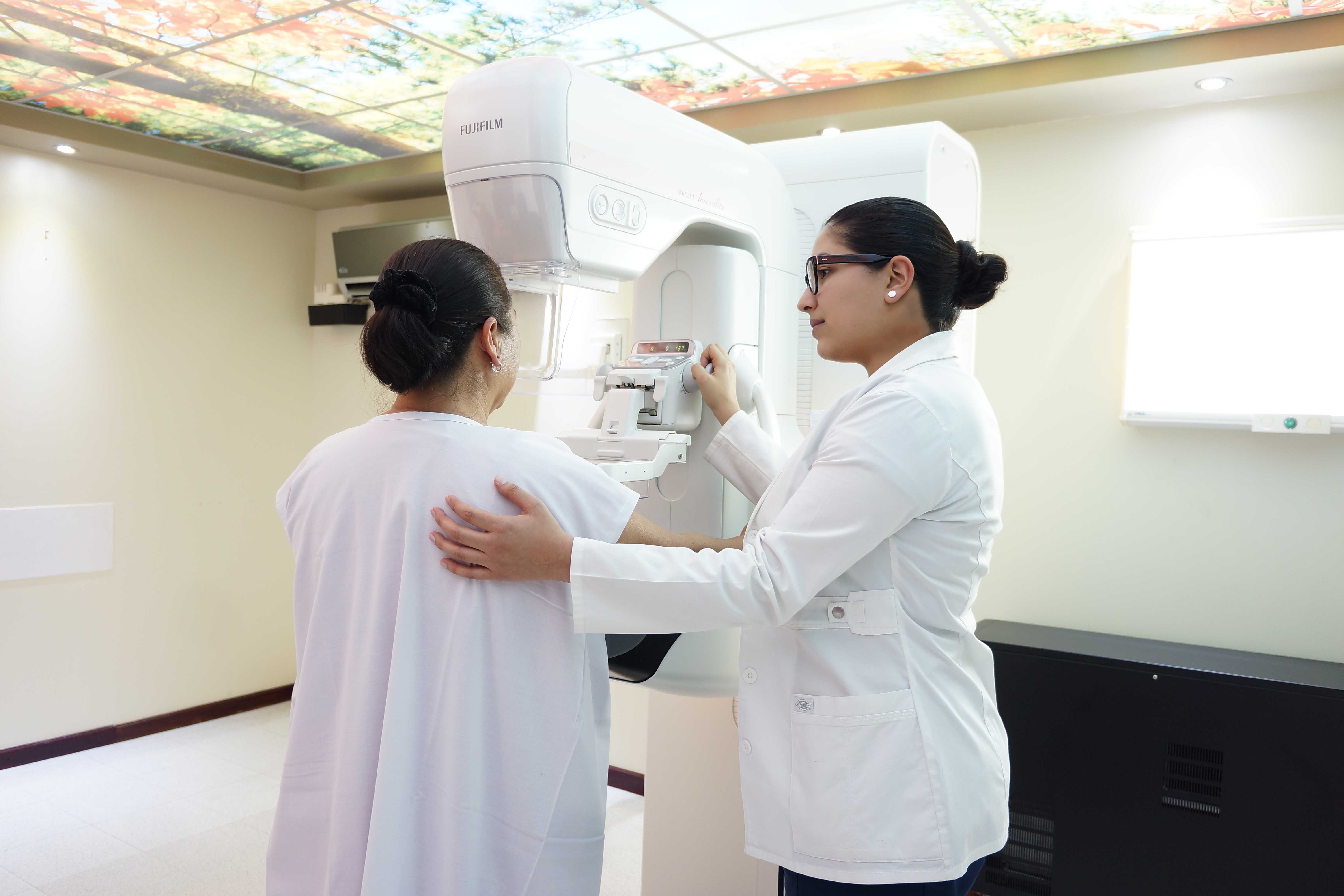 La nueva unidad del Hospital Herrera Llerandi es para la detección de enfermedades en las mujeres.