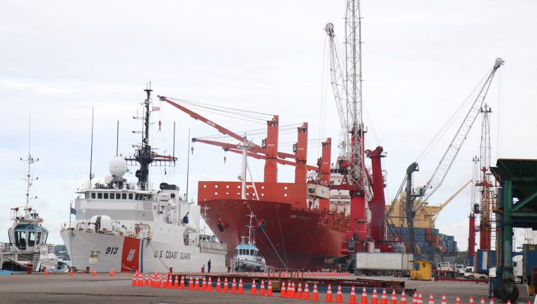 La CPN informó de la caída de volumen de la carga marítima. (Foto, Prensa Libre: Hemeroteca PL).