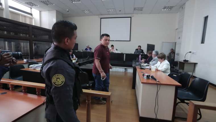 Abelino Chub Caal fue absuelto por el Tribunal de Mayor Riesgo A. (Foto Prensa Libre: Juan Diego González)