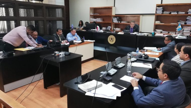 El juez Miguel Gálvez resolverá qué pruebas son prudentes para el debate a Roberto Barreda por la desaparición de su esposa Cristina Siekavizza. (Foto Prensa Libre: Hemeroteca PL)