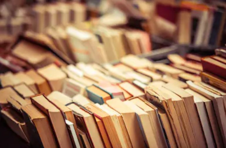 El Día Internacional del Libro puede dedicarlo a la obra guatemalteca. (Foto Prensa Libre: Shutterstock)