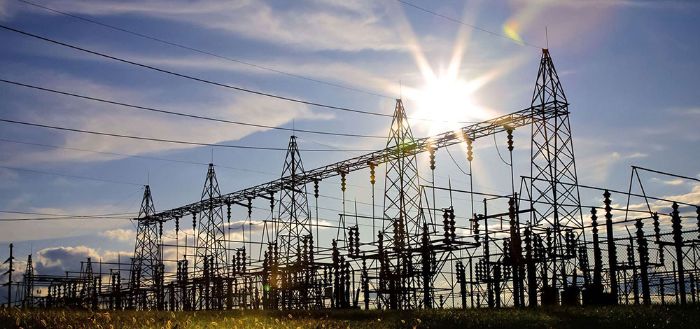 El BCIE puso a disposición desde hace dos años 120 millones de dólares para elevar las capacidades de las estaciones eléctricas centroamericanas. (Foto Prensa Libre: Shutterstock)