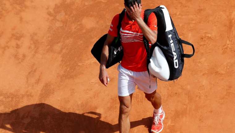 El serbio Novak Djokovic fue eliminado de los cuartos de final de Montecarlo. (Foto Prensa Libre: AFP).
