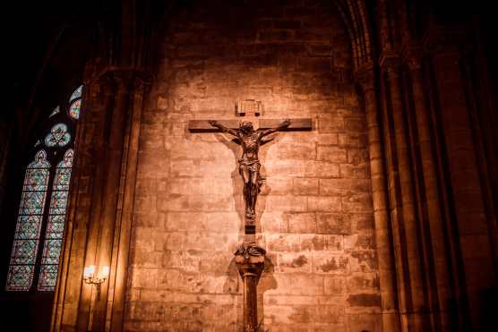 La Catedral de Notre Dame es un referente de la religión católica y demuestra el crecimiento de la sociedad francesa en su época. Foto Prensa Libre: Shutterstock