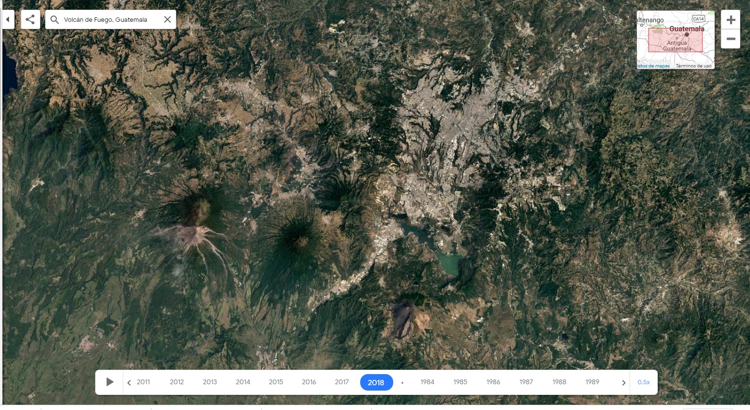 Vista del Volcán de Fuego en el 2018 por medio de la aplicación Google Earth Timelapse. (Foto Prensa Libre: Google)