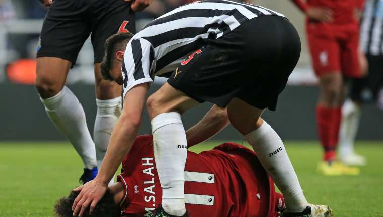 Mohamed Salah se pierde el partido de vuelta de las semifinales de la Liga de Campeones de Europa por una lesión. (Foto Prensa Libre: AFP)