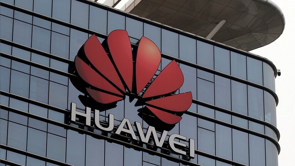 Huawei niega estar vinculada con actividades de espionaje o sabotaje.