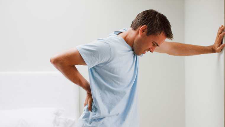 El 70% de las poblaciones en países industrializados sufre de problemas de espalda, según la Organización Mundial de la Salud (OMS).