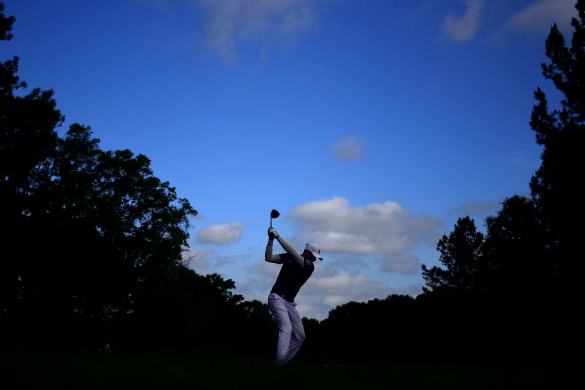 CHARLOTTE, NORTH CAROLINA - MAY 02: Doc Redman plays his shot from the third tee during the first round of the 2019 Wells Fargo Championship at Quail Hollow Club on May 02, 2019 in Charlotte, North Carolina.   Jared C. Tilton/Getty Images/AFP
== FOR NEWSPAPERS, INTERNET, TELCOS & TELEVISION USE ONLY ==