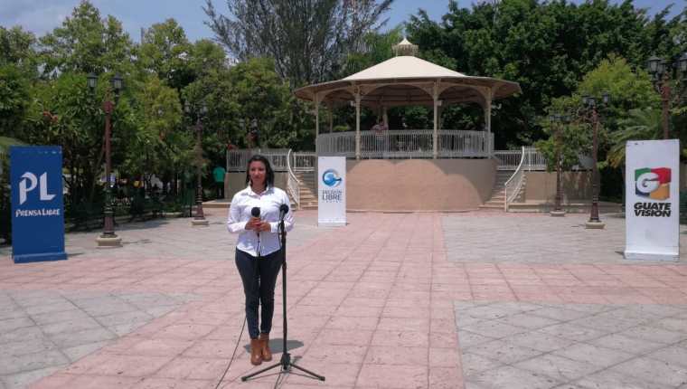 Cabildo Abierto de Prensa Libre y Noticiero Guatevisión se transmitió desde el parque central de Zacapa. (Foto Prensa Libre: Luis Machá)
