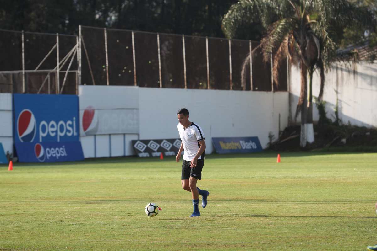 José Carlos Martínez renova sus ilusiones con la Selección de Guatemala Sub 23 que participará en el Torneo Esperanzas de Toulon