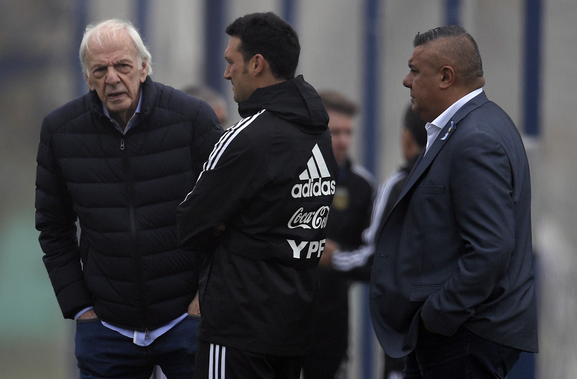 César Luis Menotti ha estado cerca de los jugadores durante la Copa América. (Foto Prensa Libre: AFP)
