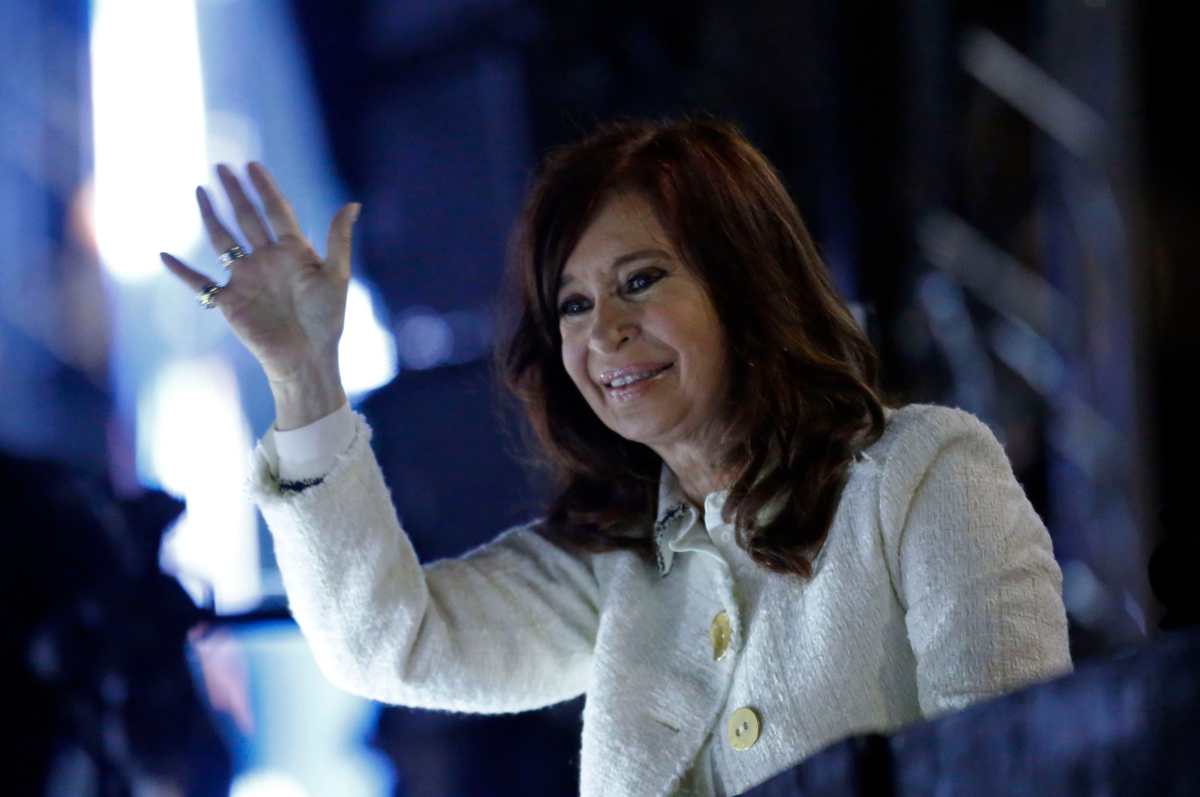 Cristina Fernández anuncia su candidatura a la vicepresidencia argentina y desata polémica