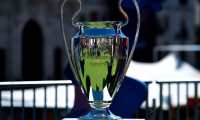 The UEFA Champions League trophy is displayed at Puerta del Sol square in Madrid on May 30, 2019 ahead of the final football match between Liverpool and Tottenham Hotspur on June 1. (Photo by PIERRE-PHILIPPE MARCOU / AFP)