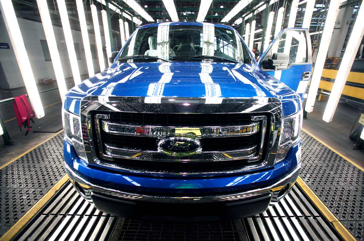 Ford suprimirá 7 mil empleos, un 10% de su plantilla mundial