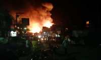 Incendio en Ixcán deja pérdidas millonarias. (Foto Prensa Libre: Héctor Cordero)